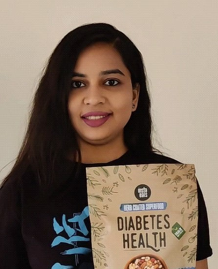 Black shirt girl with Diabetes Health
