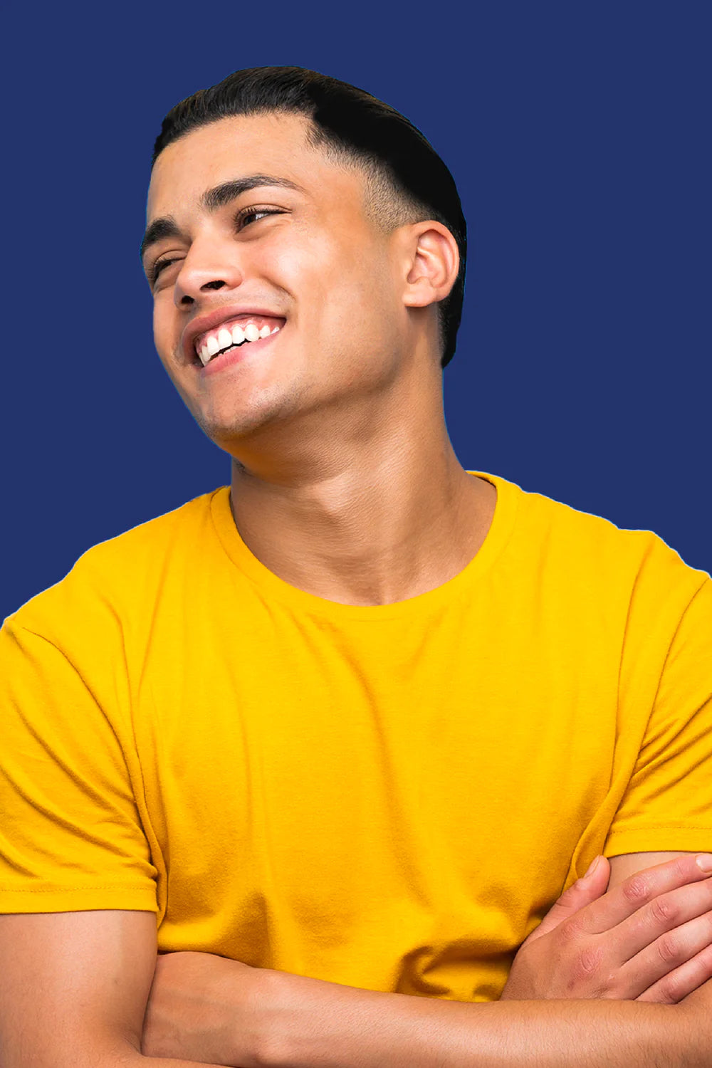 Men With Yellow Shirt Use Mojo